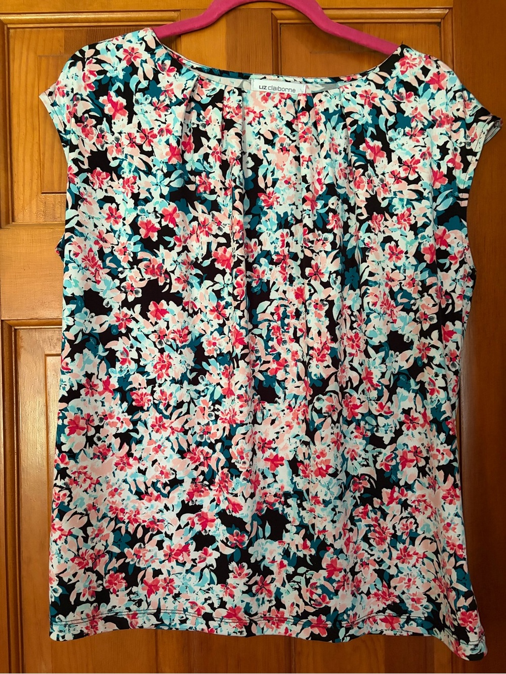 Liz Claiborne Black Floral Cap-Sleeve Women's Top - Pink & Aqua